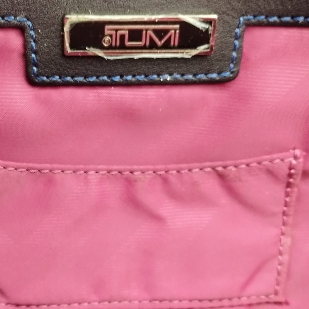 Tumi Voyager‎ Blue Logo Duffle  Bag - Picture 8 of 16